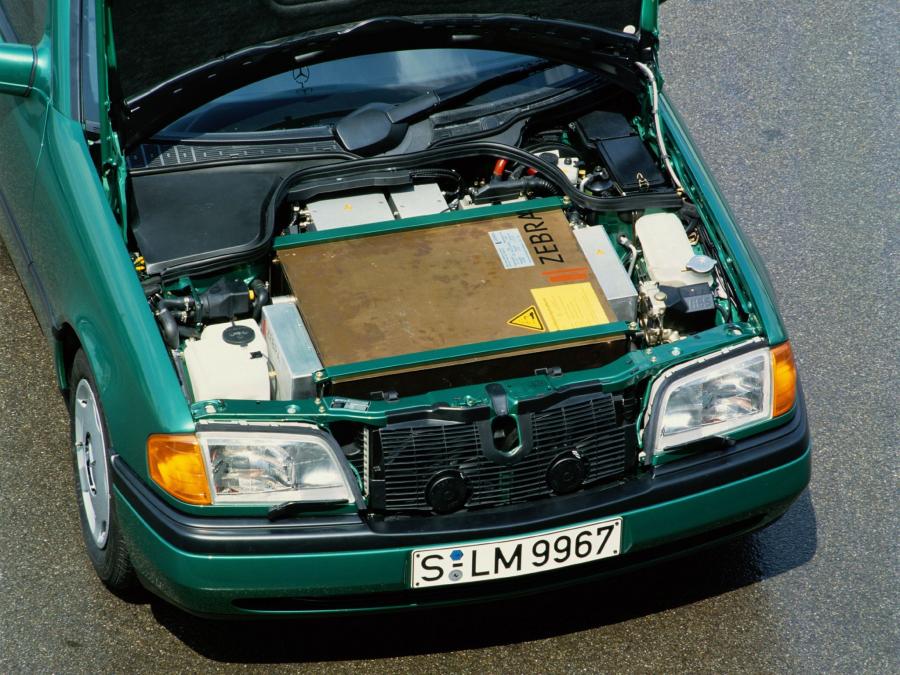  Mercedes-Benz C-Class Elektroantrieb 2004 года  (фото 5 из 5)